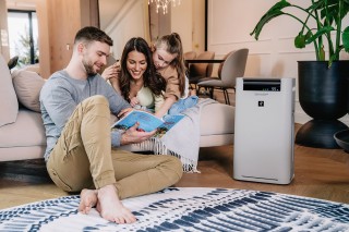 Sharp UA-HG50E-L - Lifestyle-Foto