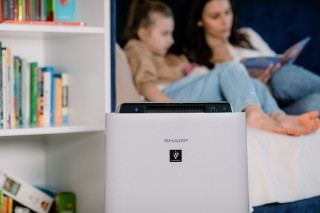 Sharp UA-HD50E-L - Lifestyle-Foto